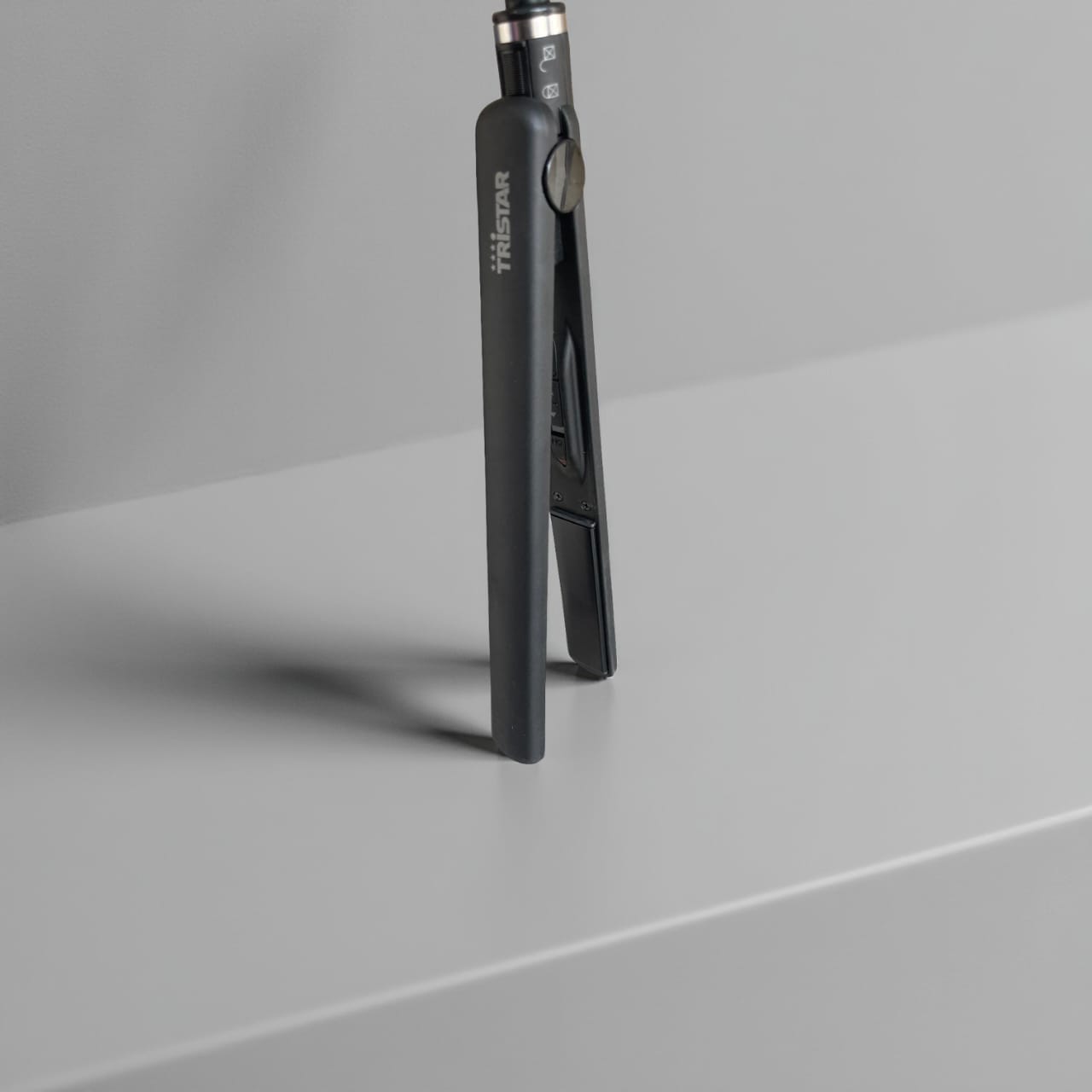 Tristar Hair Straightener